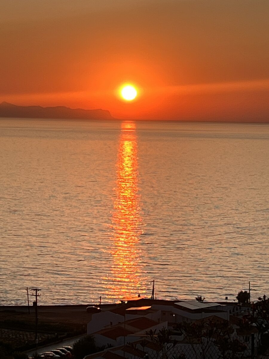 Sonnenuntergang über dem Meer